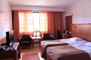Отель Hotel Ivalo Ивало Стандартный двухместный номер с 2 отдельными кроватями-3